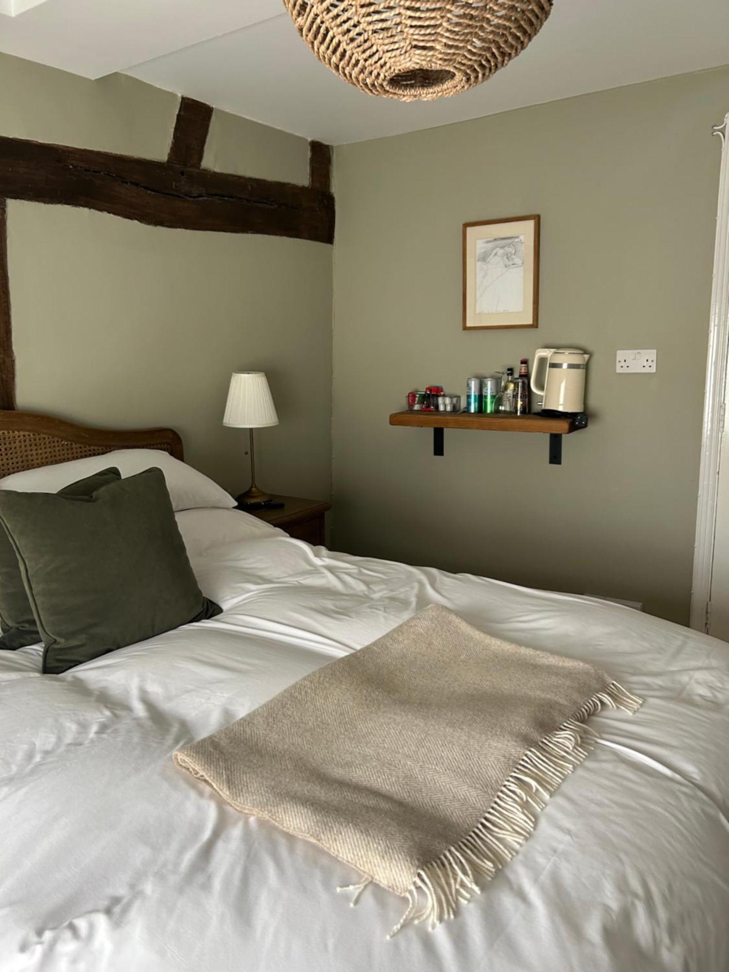 The White Horse Hotel Faversham Ngoại thất bức ảnh